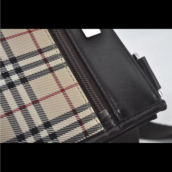 Burberry Nova Check Crossbody - Picture 11 of 15